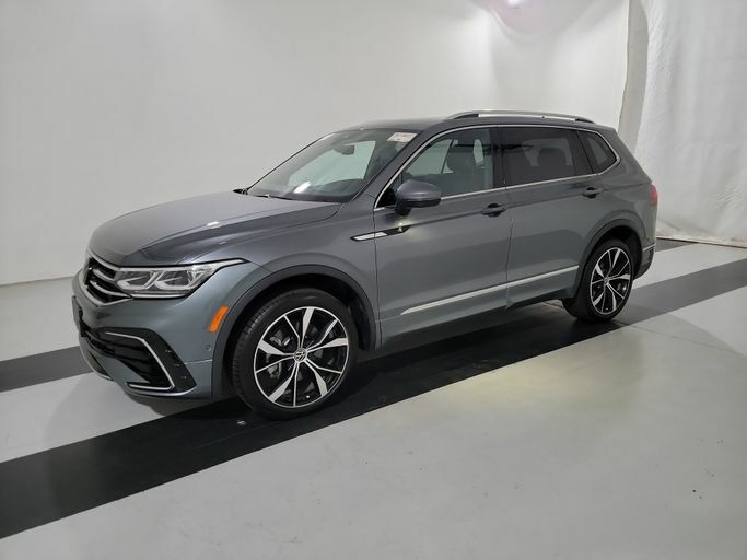Volkswagen Tiguan II Рестайлинг 2.0 2022 — изображение 2