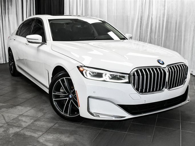 BMW 7 серии VI (G11/G12) Рестайлинг 3.0 2021 — изображение 4