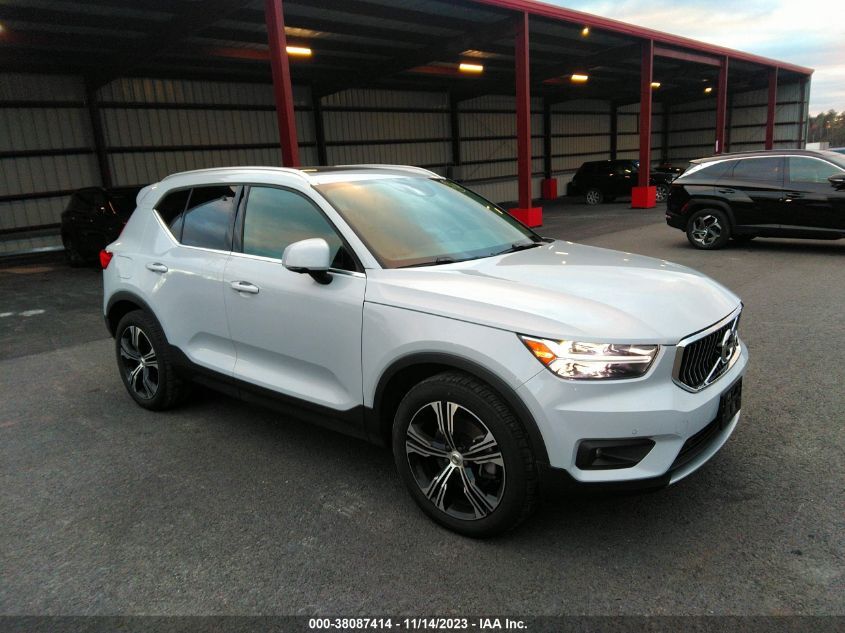 Volvo XC40 I 2.0 2022 — изображение 5