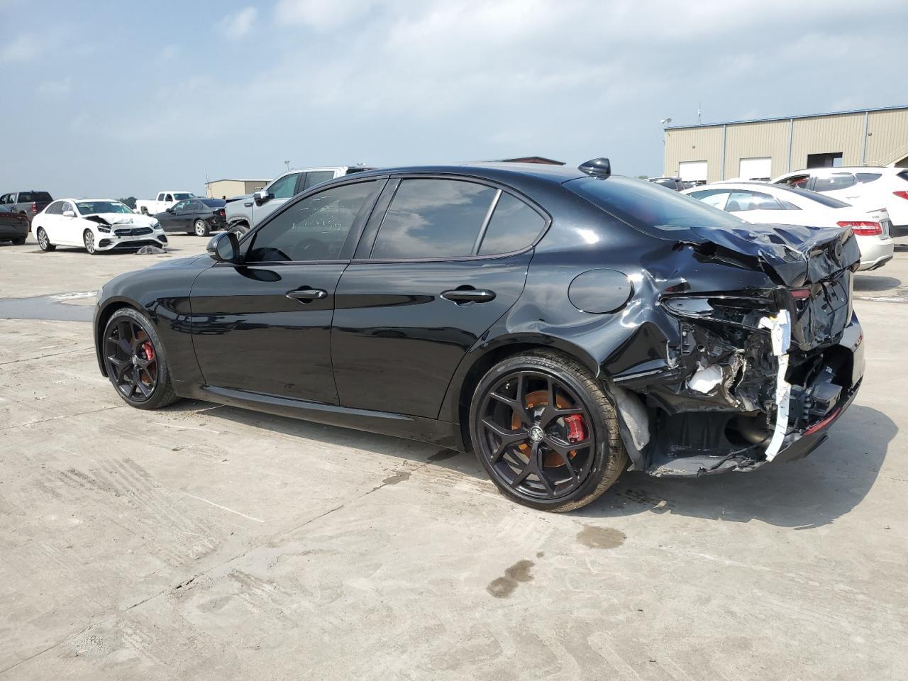Alfa Romeo Giulia TI 2.0 2020 — изображение 5