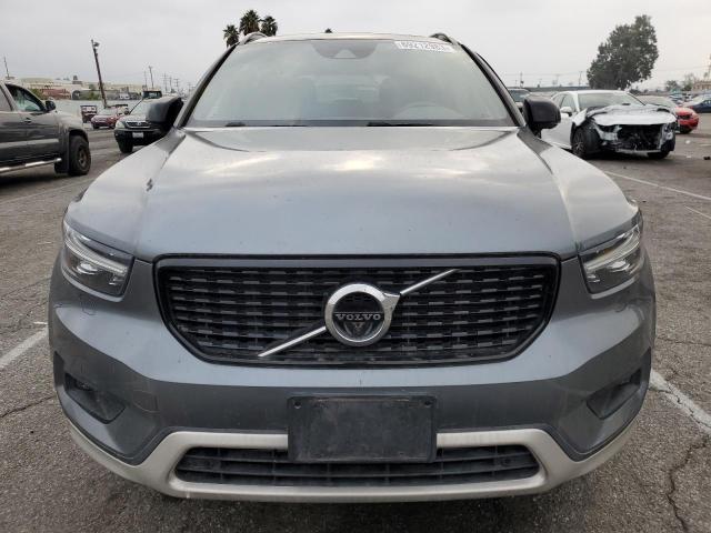 Volvo XC40 I 2.0 2020 — изображение 2