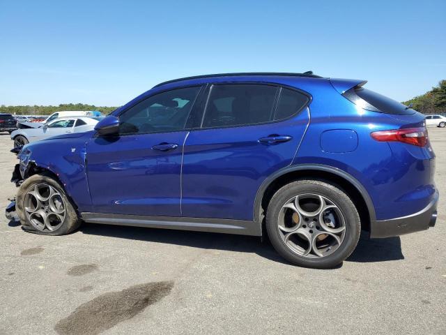 Alfa Romeo Stelvio TI 2.0 2023 — изображение 3
