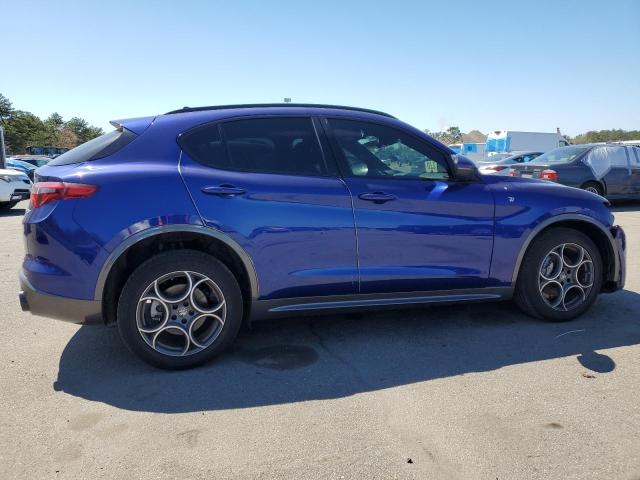 Alfa Romeo Stelvio TI 2.0 2023 — изображение 4