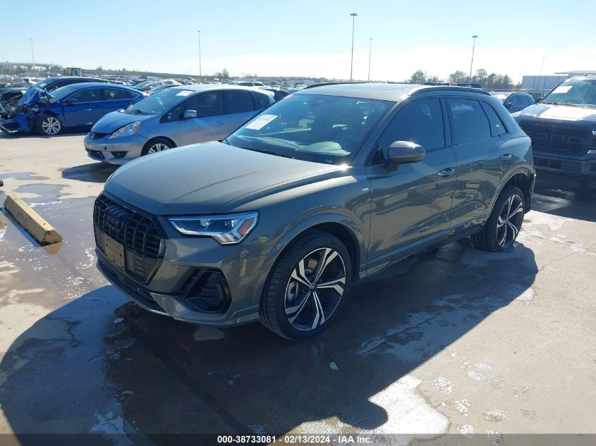 Audi Q3 II (F3) 2.0 2023 — изображение 2